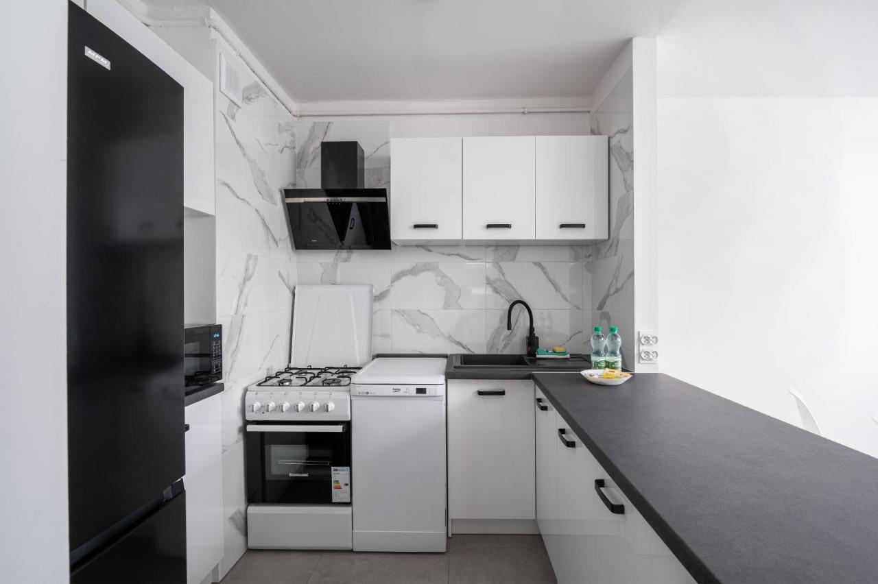 Wierzbno Modern Apartment 华沙 外观 照片